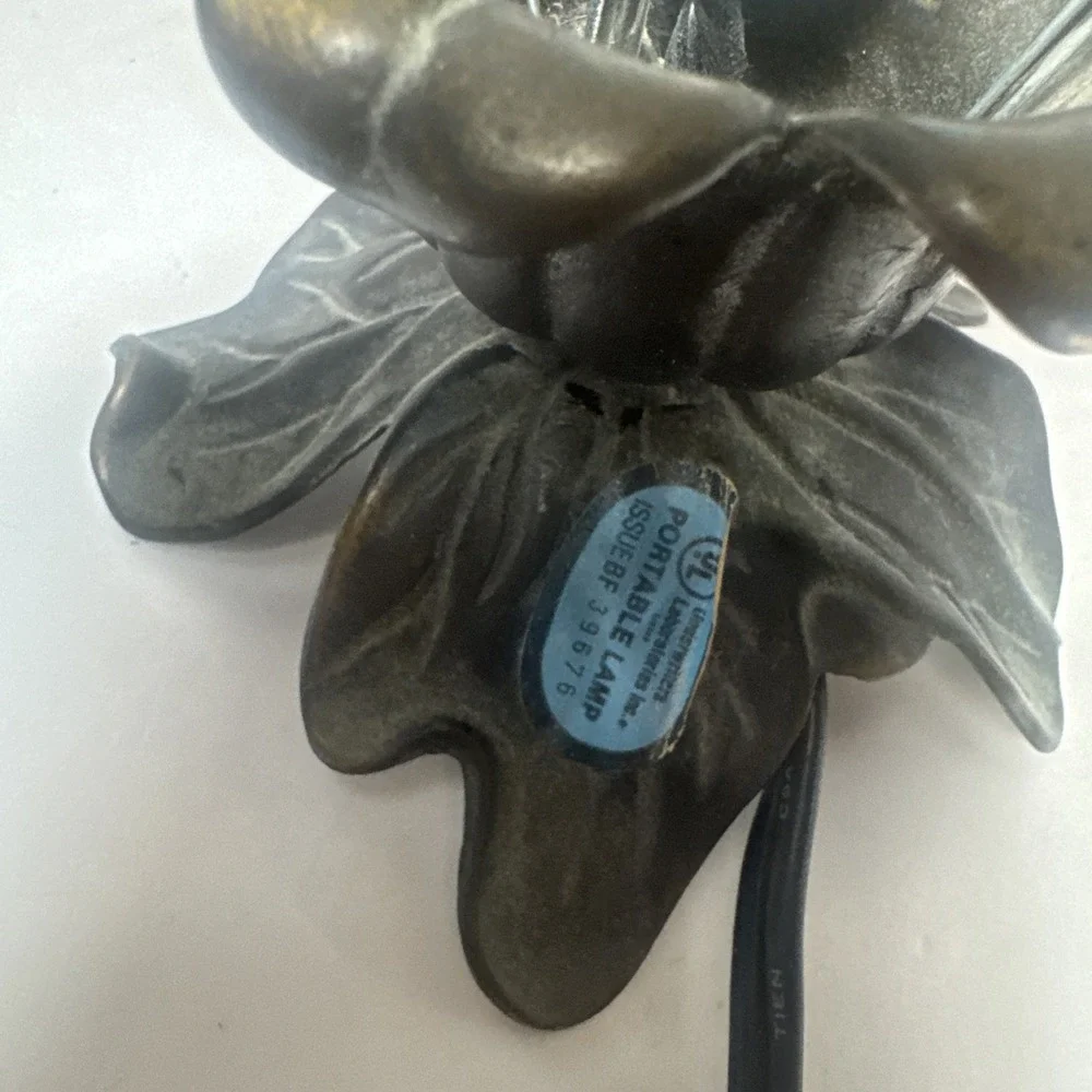 Purple And White Flower Vintage Lamp ‎ Angel Playing Flute